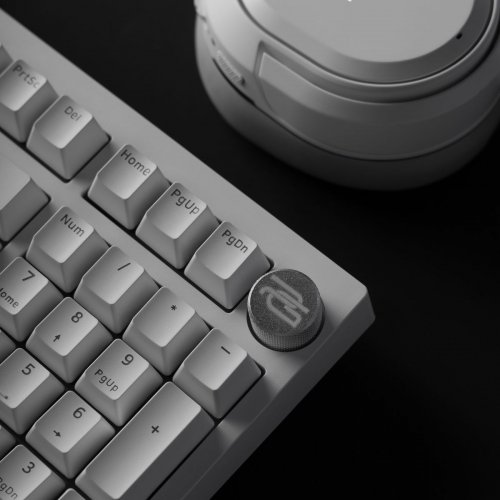 Клавиатура Proove Gaming Slicker Special Edition RGB Huano Kobe Wireless (WKSLSE022402) White купить в Украине: Киев, Днепр, Харьков, Одесса  | Низкая цена, отзывы, характеристики от TELEMART фото