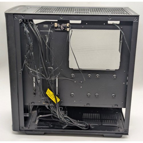 Корпус Deepcool CK560 ARGB Tempered Glass без БЖ (R-CK560-BKAAE4-G-1) Black (Відновлено продавцем, 842108) купити в Україні: Київ, Львів, Хмельницький, Тернопіль, Івано-Франківськ | Перевірка сумісності, низька ціна, відгуки, характеристики від TELEMART фото