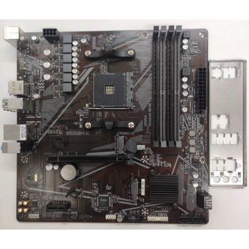 Материнська плата Gigabyte B550M K (sAM4, AMD B550) (Відновлено продавцем, 842133) купити в Україні: Київ, Львів, Хмельницький, Тернопіль, Івано-Франківськ | Перевірка сумісності, низька ціна, відгуки, характеристики від TELEMART фото