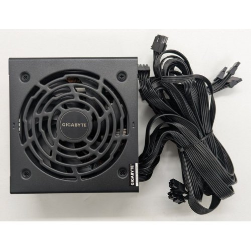 Блок живлення Gigabyte P750BS 750W (GP-P750BS) (Відновлено продавцем, 844506) купити в Україні: Київ, Львів, Хмельницький, Тернопіль, Івано-Франківськ | Перевірка сумісності, низька ціна, відгуки, характеристики від TELEMART фото