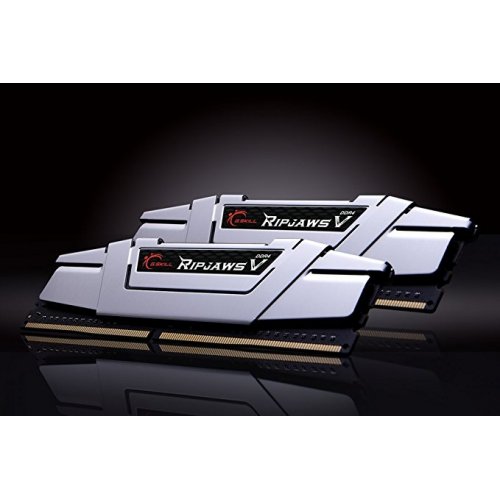 Фото ОЗУ G.Skill DDR4 16GB (2x8GB) 3000Mhz Ripjaws V (F4-3000C15D-16GVS) Silver/Black