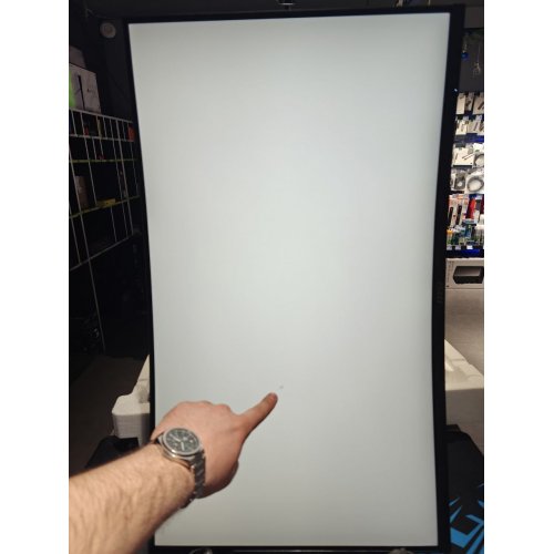 Уценка монитор MSI 31.5" G32CQ5P Black (Битые пиксели, 1шт., 847226) купить в Украине: Киев, Днепр, Харьков, Одесса  | Низкая цена, отзывы, характеристики от TELEMART фото