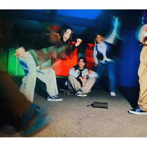 Портативная акустика Sony ULT Field 1 (SRSULT10B.E) Black купить в Украине: Киев, Днепр, Харьков, Одесса  | Низкая цена, отзывы, характеристики от TELEMART фото