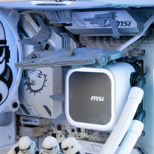 Комп'ютер EVOLVE SpecialPart StarWars:White Order (EVSP-SWWOR780X3DN507-D532S1TBK) White купити в Україні: Київ, Львів, Хмельницький, Тернопіль, Івано-Франківськ | Низька ціна, відгуки, характеристики від TELEMART фото