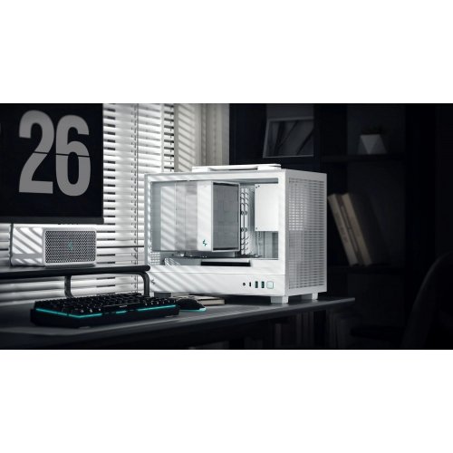 Уценка корпус Deepcool CH160 Tempered Glass без БП (R-CH160-WHNGI0-G-1) White (Вскрытая упаковка, 854032) купить в Украине: Киев, Днепр, Харьков, Одесса  | Проверка совместимости, низкая цена, отзывы, характеристики от TELEMART фото