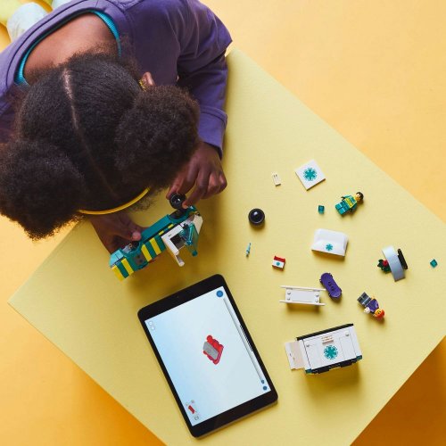 Конструктор LEGO City Швидка допомога 184 деталі (60451) купити в Україні: Київ, Львів, Хмельницький, Тернопіль, Івано-Франківськ | Низька ціна, відгуки, характеристики від TELEMART фото