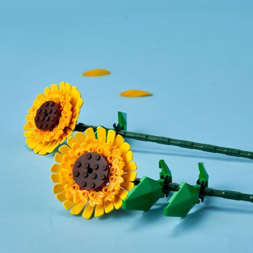 Конструктор LEGO Botanicals Соняшники 191 деталь (40524) купити в Україні: Київ, Львів, Хмельницький, Тернопіль, Івано-Франківськ | Низька ціна, відгуки, характеристики від TELEMART фото