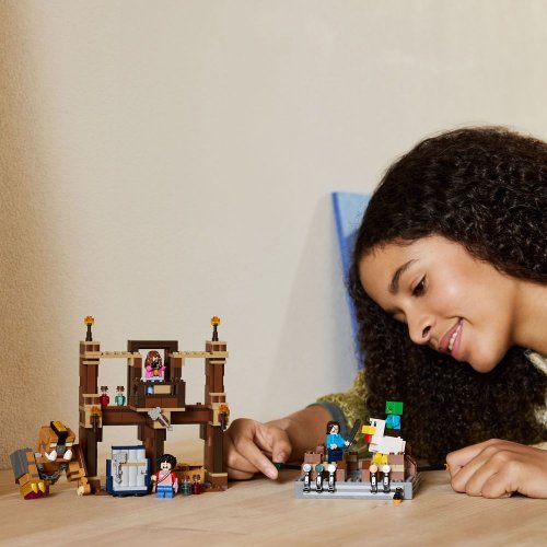 Конструктор LEGO Minecraft Бійцівський ринг у лісовому маєтку 491 деталь (21272) купити в Україні: Київ, Львів, Хмельницький, Тернопіль, Івано-Франківськ | Низька ціна, відгуки, характеристики від TELEMART фото