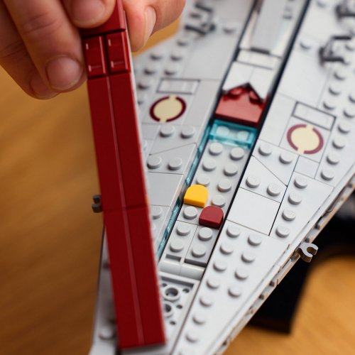 Конструктор LEGO Star Wars Звездный крейсер класса Венатор 643 детали (75441) купить в Украине: Киев, Днепр, Харьков, Одесса  | Низкая цена, отзывы, характеристики от TELEMART фото