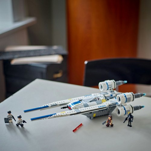 Конструктор LEGO Star Wars Повстанський винищувач U-Wing 594 деталі (75399) купити в Україні: Київ, Львів, Хмельницький, Тернопіль, Івано-Франківськ | Низька ціна, відгуки, характеристики від TELEMART фото