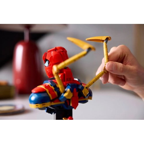 Конструктор LEGO Super Heroes Marvel Погруддя Залізної Людини-Павука 379 деталей (76326) купити в Україні: Київ, Львів, Хмельницький, Тернопіль, Івано-Франківськ | Низька ціна, відгуки, характеристики від TELEMART фото