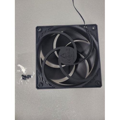 Уценка кулер для корпуса Arctic P12 (ACFAN00118A) Black (Следы использования, 856181) купить в Украине: Киев, Днепр, Харьков, Одесса  | Проверка совместимости, низкая цена, отзывы, характеристики от TELEMART фото