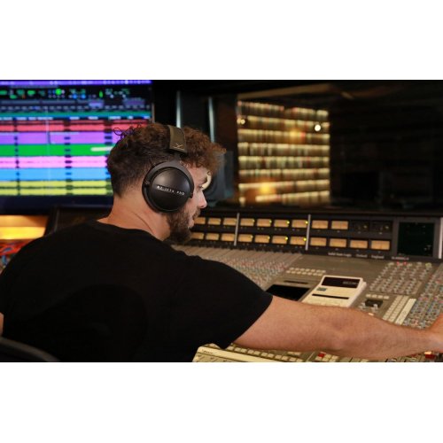 Навушники Beyerdynamic DT 1770 PRO MK II Black купити в Україні: Київ, Львів, Хмельницький, Тернопіль, Івано-Франківськ | Низька ціна, відгуки, характеристики від TELEMART фото