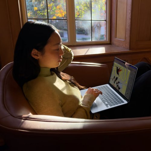 Ноутбук Apple MacBook Air 13" M5 16/1TB 2026 (MDH84UA/A) Silver купить в Украине: Киев, Днепр, Харьков, Одесса  | Низкая цена, отзывы, характеристики от TELEMART фото