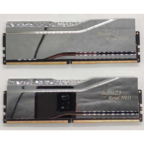 Озу G.Skill DDR5 64GB (2x32GB) 6000Mhz Trident Z5 Royal Neo Silver (F5-6000J2836G32GX2-TR5NS) (Восстановлено продавцом, 862938) купить в Украине: Киев, Днепр, Харьков, Одесса  | Проверка совместимости, низкая цена, отзывы, характеристики от TELEMART фото