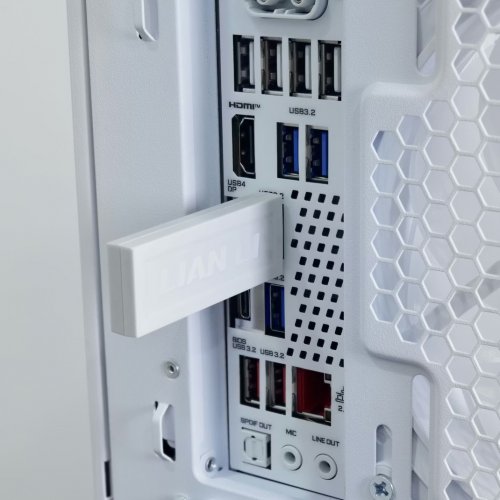 Набор кулеров для корпуса Lian Li Uni Fan SL Wireless LCD 120 3 in 1 (G99.12SLLCD1W3W.00) White купить в Украине: Киев, Днепр, Харьков, Одесса  | Проверка совместимости, низкая цена, отзывы, характеристики от TELEMART фото