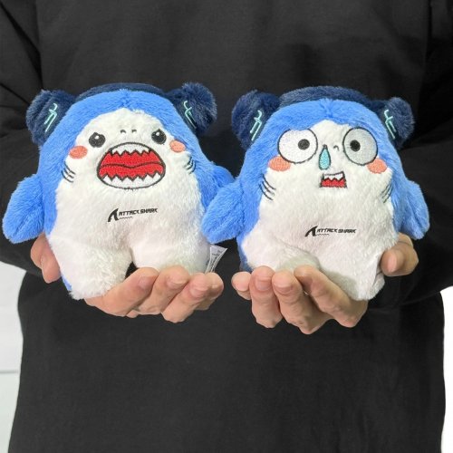 Іграшка Attack Shark Official Mascot Plush Fierce купити в Україні: Київ, Львів, Хмельницький, Тернопіль, Івано-Франківськ | Низька ціна, відгуки, характеристики від TELEMART фото