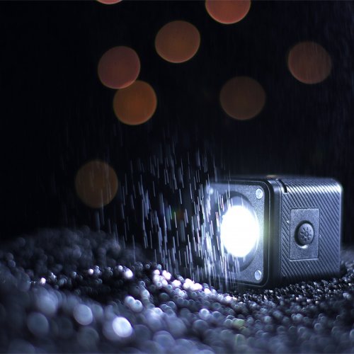 Відеосвітло Ulanzi L2 Waterproof Versatile LED Light (2172 L2) Black купити в Україні | Telemart фото