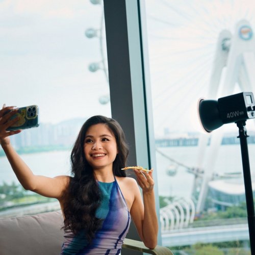 Видеосвет Ulanzi L023 40W Pro Portable LED Light (L023 40WPRO) Black купить в Украине: Киев, Днепр, Харьков, Одесса  | Низкая цена, отзывы, характеристики от TELEMART фото