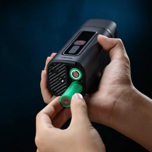 Генератор диму Ulanzi FM01 FILMOG Ace Portable Fog Machine (R001 FM01) Black купити в Україні: Київ, Львів, Хмельницький, Тернопіль, Івано-Франківськ | Низька ціна, відгуки, характеристики від TELEMART фото