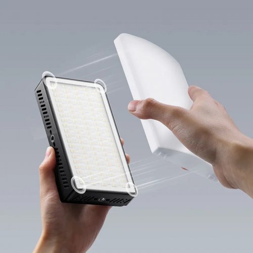 Відеосвітло Ulanzi LM-P40 RGB 40W Portable Light (L130 LM-P40RGB) Black купити в Україні | Telemart фото