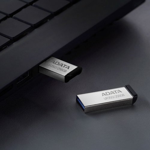 Накопитель ADATA UR350 128GB USB 3.2 (UR350-128G-RSR/BK) Silver/Black купить в Украине: Киев, Днепр, Харьков, Одесса  | Низкая цена, отзывы, характеристики от TELEMART фото