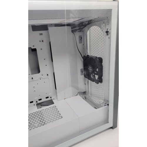 Уценка корпус Corsair 5000D AIRFLOW Tempered Glass без БП (CC-9011211-WW) White (Царапины на стекле, 869012) купить в Украине: Киев, Днепр, Харьков, Одесса  | Проверка совместимости, низкая цена, отзывы, характеристики от TELEMART фото