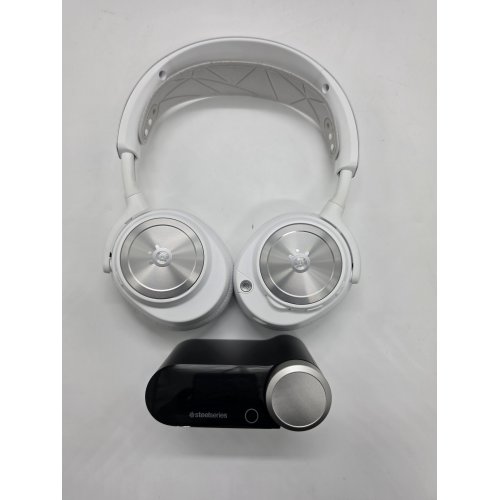 Уценка наушники SteelSeries Arctis Nova Pro Wireless ANC (61524) White (Витринный образец, 871783) купить в Украине: Киев, Днепр, Харьков, Одесса  | Низкая цена, отзывы, характеристики от TELEMART фото