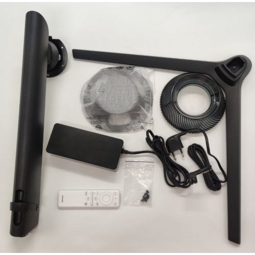 Монітор Samsung 32" LS32BG700 (LS32BG700EIXUA) Black (Відновлено продавцем, 874039) купити в Україні: Київ, Львів, Хмельницький, Тернопіль, Івано-Франківськ | Низька ціна, відгуки, характеристики від TELEMART фото