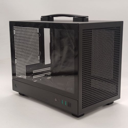 Корпус Deepcool CH160 Tempered Glass без БП (R-CH160-BKNGI0-G-1) Black (Восстановлено продавцом, 874053) купить в Украине: Киев, Днепр, Харьков, Одесса  | Проверка совместимости, низкая цена, отзывы, характеристики от TELEMART фото