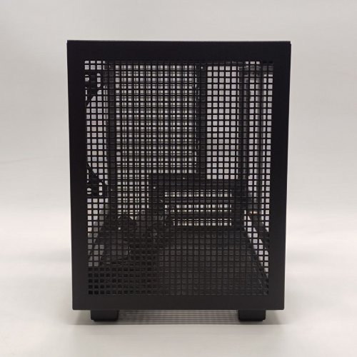 Корпус Deepcool CH160 Tempered Glass без БП (R-CH160-BKNGI0-G-1) Black (Восстановлено продавцом, 874053) купить в Украине: Киев, Днепр, Харьков, Одесса  | Проверка совместимости, низкая цена, отзывы, характеристики от TELEMART фото