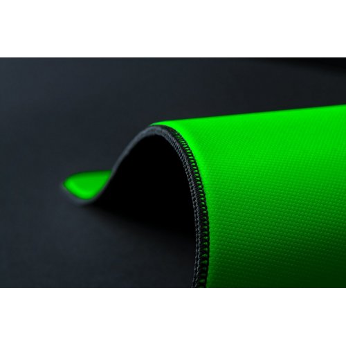 Килимок для миші Razer Gigantus V2 Pro Max Control L (RZ02-05490100-R3M1) Black купити в Україні: Київ, Львів, Хмельницький, Тернопіль, Івано-Франківськ | Низька ціна, відгуки, характеристики від TELEMART фото