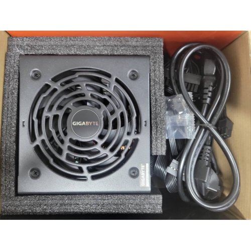 Уценка блок питания Gigabyte P750BS 750W (GP-P750BS) (Следы использования, 875453) купить в Украине: Киев, Днепр, Харьков, Одесса  | Проверка совместимости, низкая цена, отзывы, характеристики от TELEMART фото