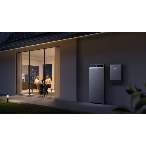 Гибридный солнечный инвертор Anker SOLIX X1 X1-H6K-S-6kW Single Phase 6000W (A5102GZ4) купить в Украине: Киев, Днепр, Харьков, Одесса  | Низкая цена, отзывы, характеристики от TELEMART фото
