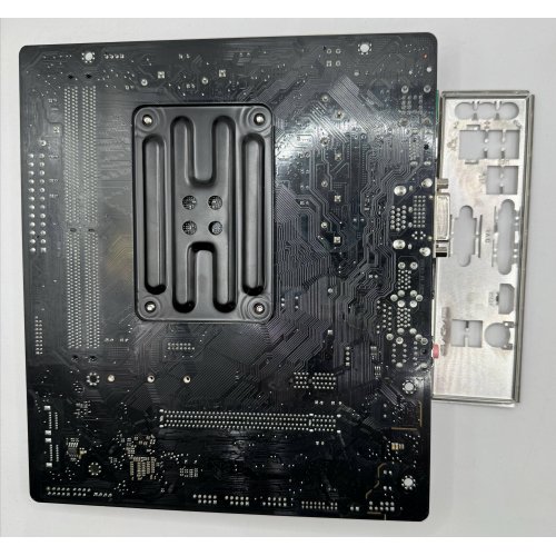 Материнская плата AsRock A520M-HDV (sAM4, AMD A520) (Восстановлено продавцом, 877175) купить в Украине: Киев, Днепр, Харьков, Одесса  | Проверка совместимости, низкая цена, отзывы, характеристики от TELEMART фото