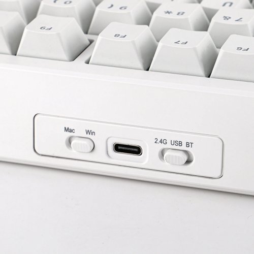 Клавіатура EPOMAKER G84 RGB Mechanical Creamy Jade Switch WIireless (G84-W-CJ-UA) White купити в Україні: Київ, Львів, Хмельницький, Тернопіль, Івано-Франківськ | Низька ціна, відгуки, характеристики від TELEMART фото