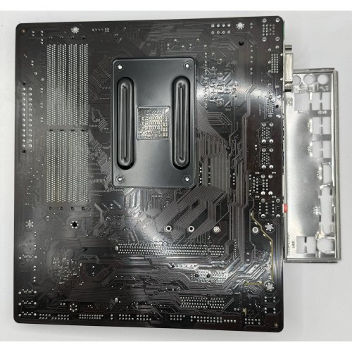 Материнська плата Gigabyte GA-AB350M-DS3H V2 (sAM4, AMD B350) (Відновлено продавцем, 877914) купити в Україні: Київ, Львів, Хмельницький, Тернопіль, Івано-Франківськ | Перевірка сумісності, низька ціна, відгуки, характеристики від TELEMART фото