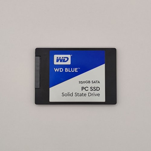 Ssd-диск Western Digital Blue TLC 250GB 2.5" (WDS250G1B0A) (Відновлено продавцем, 878389) купити в Україні: Київ, Львів, Хмельницький, Тернопіль, Івано-Франківськ | Перевірка сумісності, низька ціна, відгуки, характеристики від TELEMART фото