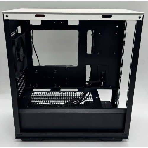 Корпус Deepcool CH370 Tempered Glass без БП (R-CH370-WHNAM1-G-1) White (Восстановлено продавцом, 878626) купить в Украине: Киев, Днепр, Харьков, Одесса  | Проверка совместимости, низкая цена, отзывы, характеристики от TELEMART фото