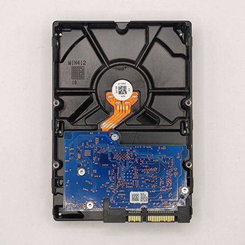 Жесткий диск Toshiba P300 1TB 64MB 7200RPM 3.5" (HDWD110UZSVA) (Восстановлено продавцом, 880693) купить в Украине: Киев, Днепр, Харьков, Одесса  | Проверка совместимости, низкая цена, отзывы, характеристики от TELEMART фото