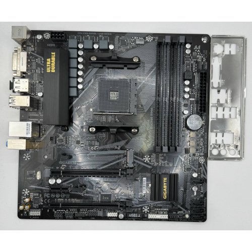 Материнська плата Gigabyte B550M DS3H (sAM4, AMD B550) (Відновлено продавцем, 882416) купити в Україні: Київ, Львів, Хмельницький, Тернопіль, Івано-Франківськ | Перевірка сумісності, низька ціна, відгуки, характеристики від TELEMART фото