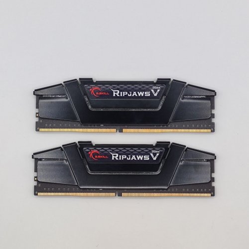 Озп G.Skill DDR4 32GB (2x16GB) 3600Mhz Ripjaws V Black (F4-3600C18D-32GVK) (Відновлено продавцем, 883157) купити в Україні: Київ, Львів, Хмельницький, Тернопіль, Івано-Франківськ | Перевірка сумісності, низька ціна, відгуки, характеристики від TELEMART фото