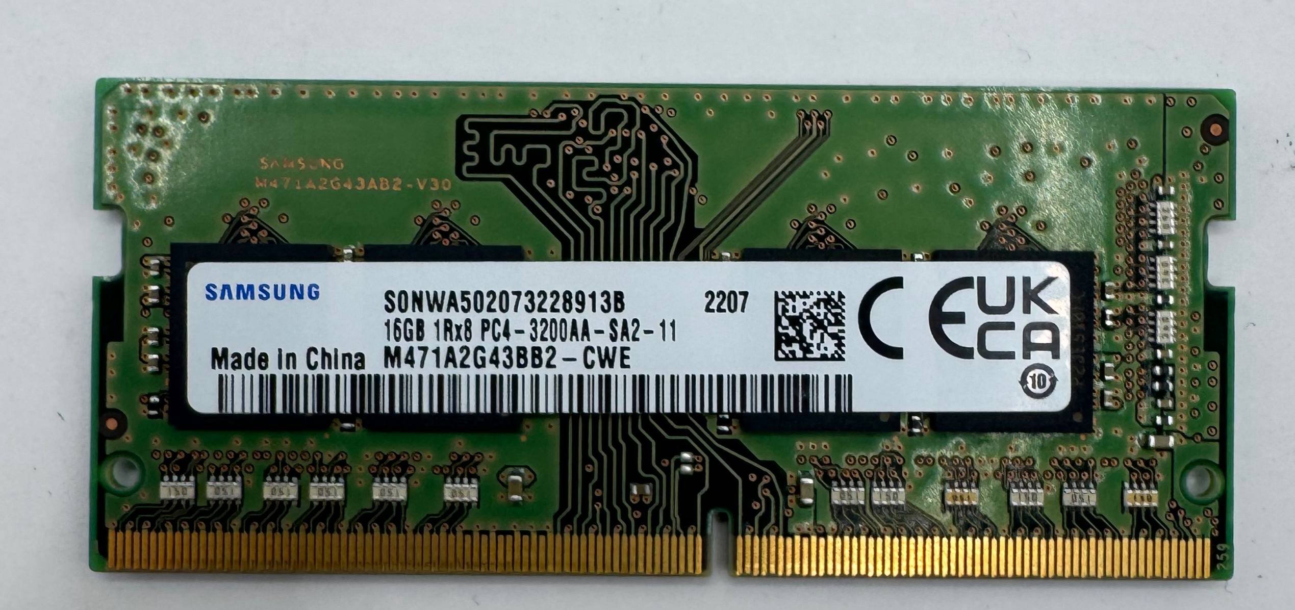 Озу Samsung SODIMM DDR4 16GB 3200Mhz (M471A2G43BB2-CWE