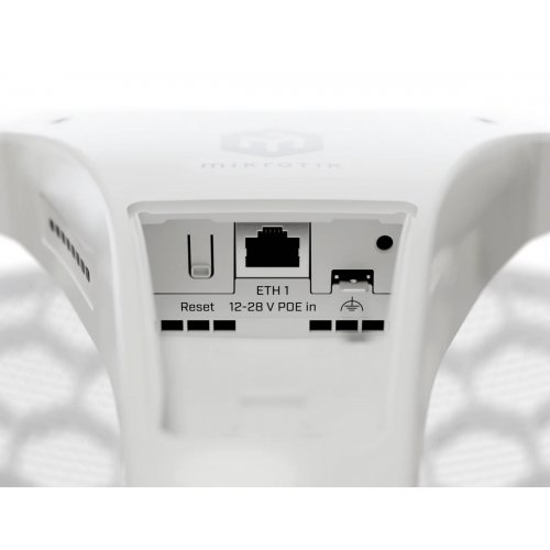 Wi-Fi точка доступу Mikrotik LHG XL 5 ax (LHG-5AXD-XL) купити в Україні: Київ, Львів, Хмельницький, Тернопіль, Івано-Франківськ | Низька ціна, відгуки, характеристики від TELEMART фото