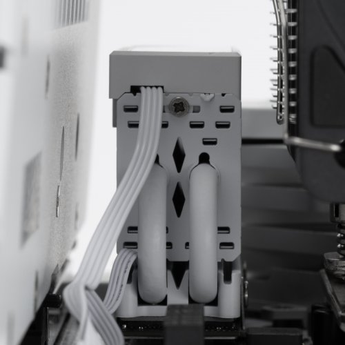 Радиатор Thermalright HR-10 2280 Pro Digital White купить в Украине: Киев, Днепр, Харьков, Одесса  | Низкая цена, отзывы, характеристики от TELEMART фото
