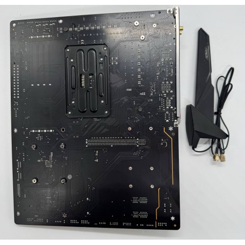 Материнська плата Gigabyte B650 AORUS ELITE AX (sAM5, AMD B650) (Відновлено продавцем, 887377) купити в Україні: Київ, Львів, Хмельницький, Тернопіль, Івано-Франківськ | Перевірка сумісності, низька ціна, відгуки, характеристики від TELEMART фото
