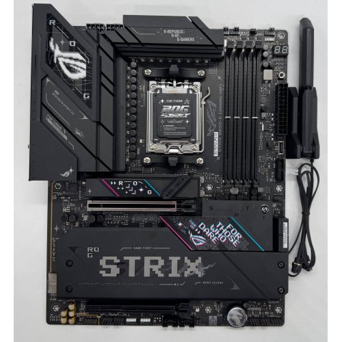 Материнська плата Asus ROG STRIX B850-E GAMING WIFI (sAM5, AMD B850) (Відновлено продавцем, 888070) купити в Україні: Київ, Львів, Хмельницький, Тернопіль, Івано-Франківськ | Перевірка сумісності, низька ціна, відгуки, характеристики від TELEMART фото