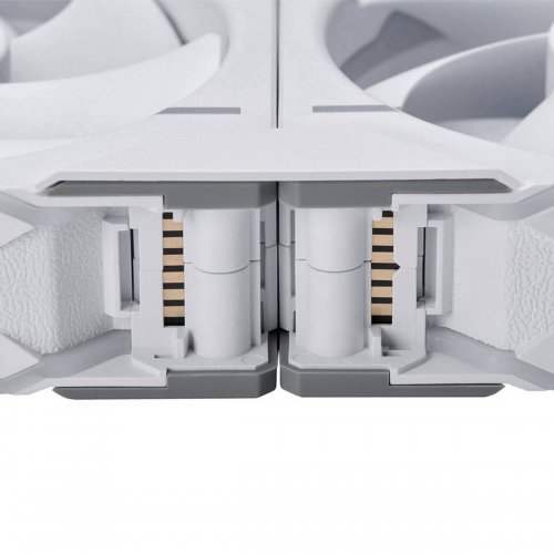 Набор кулеров для корпуса Phanteks D30-120 D-RGB Triple Pack (0886523002956) White купить в Украине: Киев, Днепр, Харьков, Одесса  | Проверка совместимости, низкая цена, отзывы, характеристики от TELEMART фото