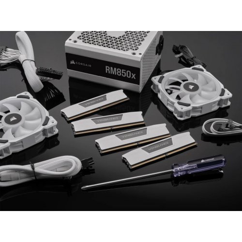Уценка озу Corsair DDR5 32GB (2x16GB) 6000Mhz Vengeance White (CMK32GX5M2E6000Z36W) (Вскрытая упаковка, 890955) купить в Украине: Киев, Днепр, Харьков, Одесса  | Проверка совместимости, низкая цена, отзывы, характеристики от TELEMART фото