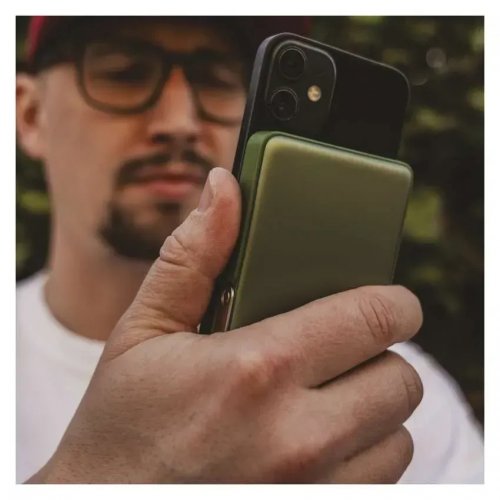 Powerbank Emos MagSafe 10000mAh 20W (B0552AG) Alpine Green купить в Украине: Киев, Днепр, Харьков, Одесса  | Низкая цена, отзывы, характеристики от TELEMART фото
